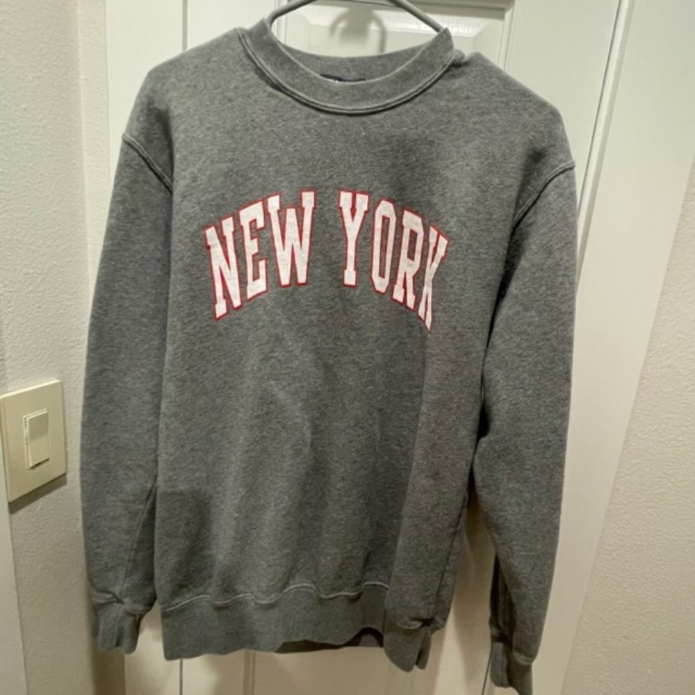 Brandy Melville New York Crewneck Sweatshirt - Grey